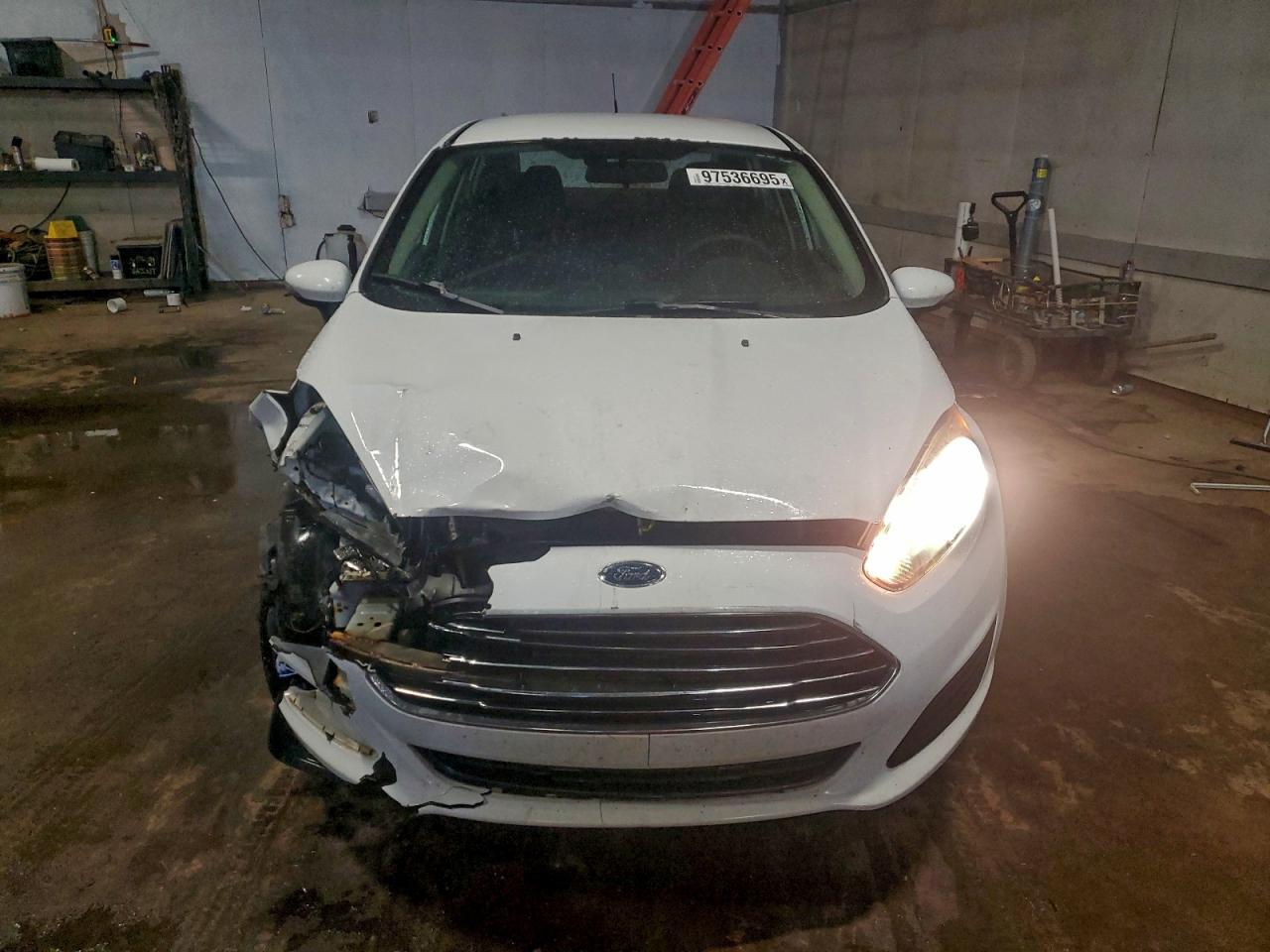 Ford Fiesta Se Image 9