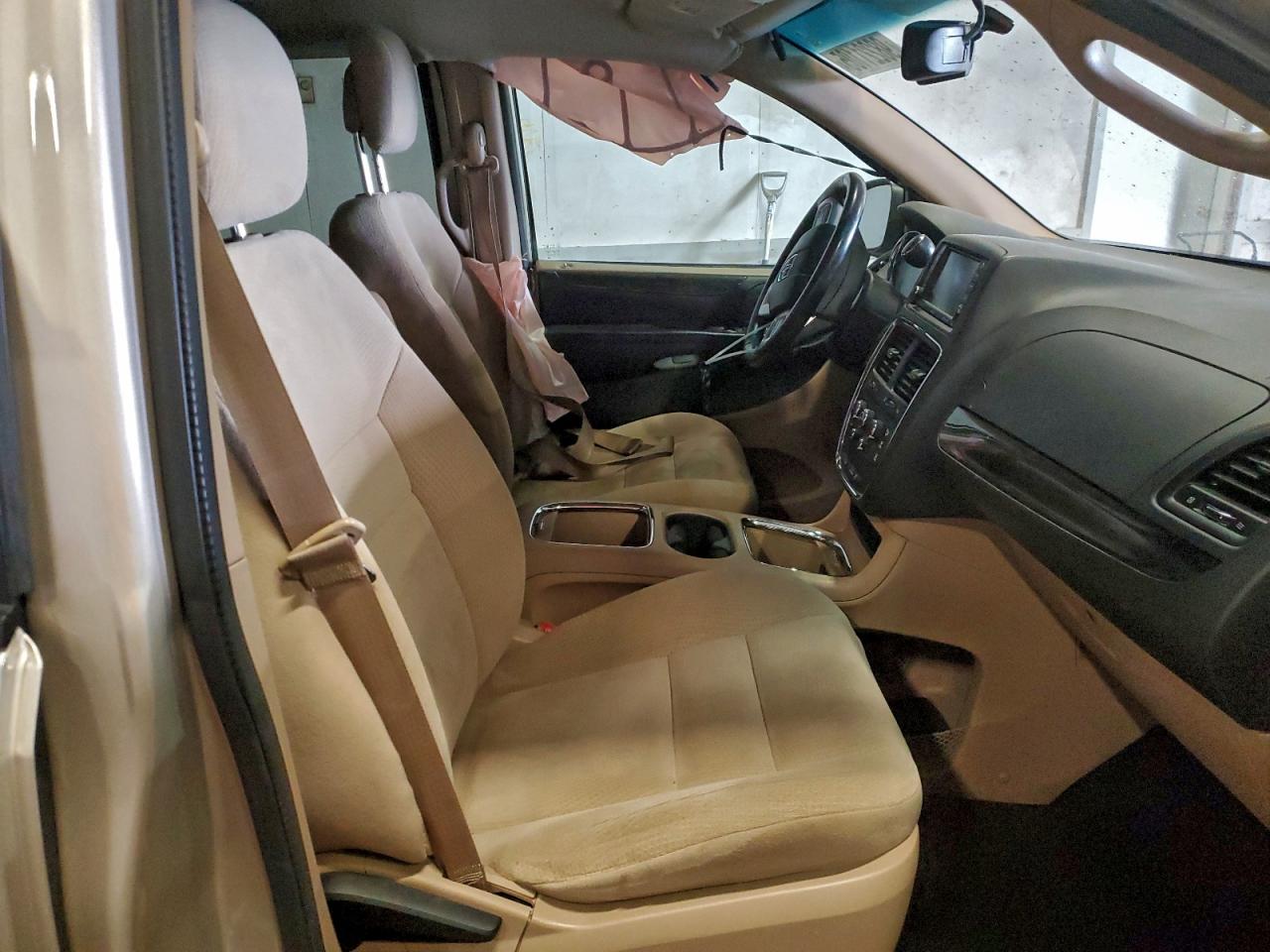 Dodge Caravan Sxt Image 6