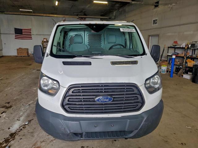 Ford Transit T-250 Image 3