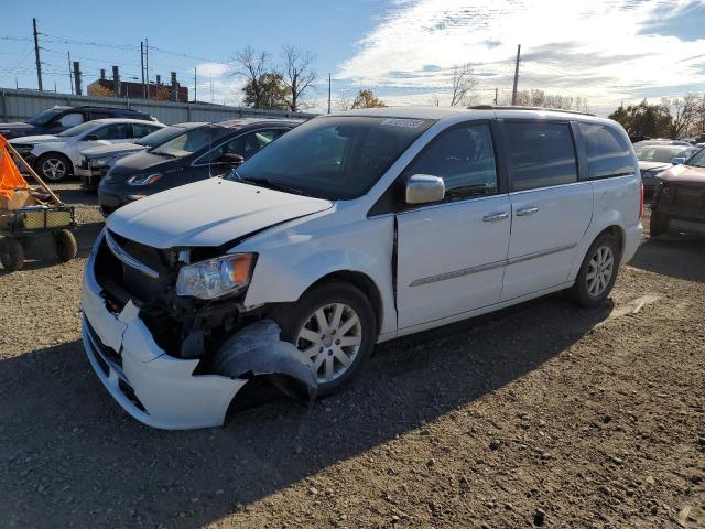  Salvage Chrysler Minivan