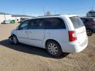Chrysler Minivan Touring Image 3
