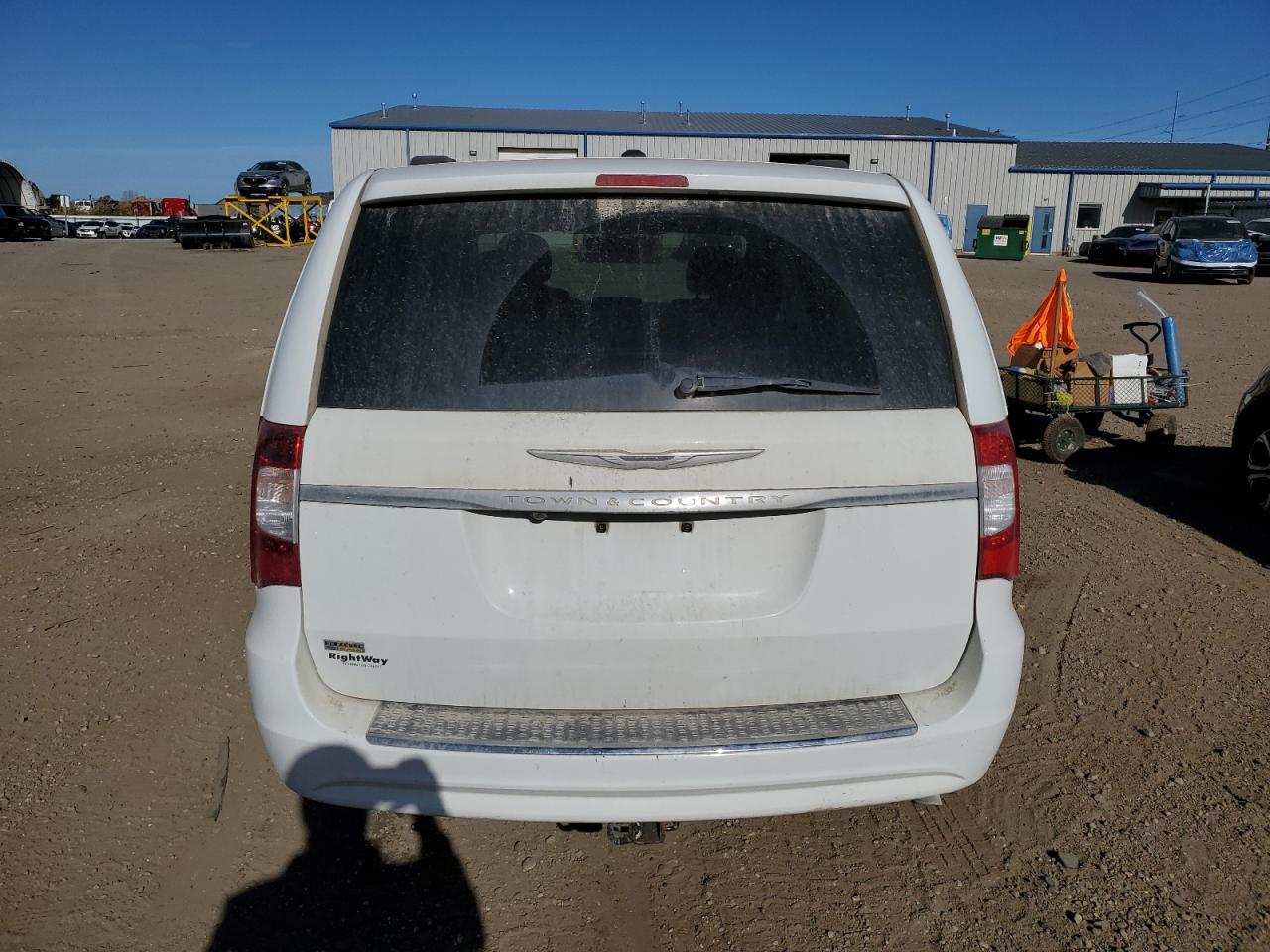 Chrysler Minivan Touring Image 2