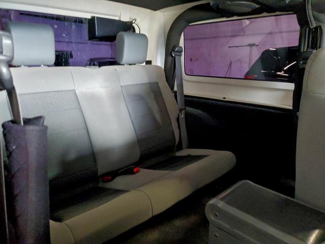 Jeep Wrangler Sport Image 12