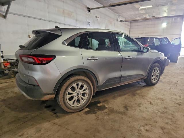 Ford Escape Active Image 3