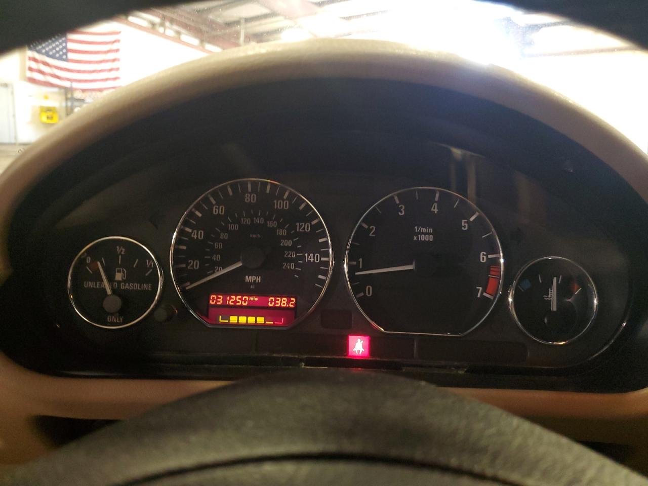 BMW Z Series 2.5 Image 5