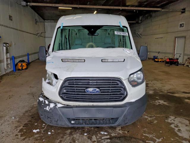 Ford Transit T-250 Image 7