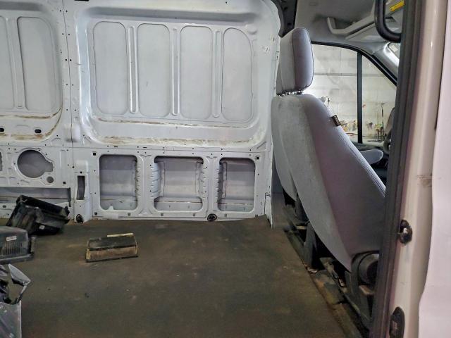 Ford Transit T-250 Image 10