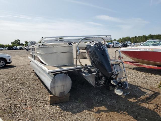 Boat Pontoon Image 10
