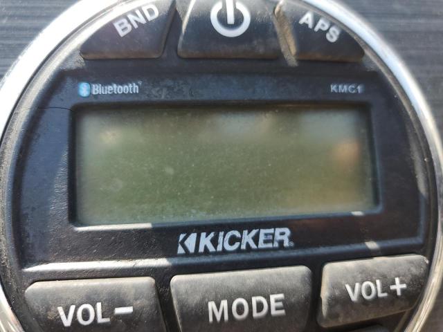 Boat Pontoon Image 4