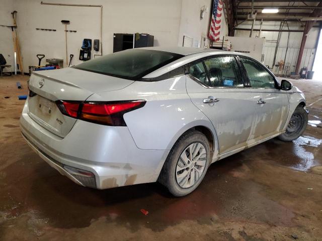 Nissan Altima S Image 7