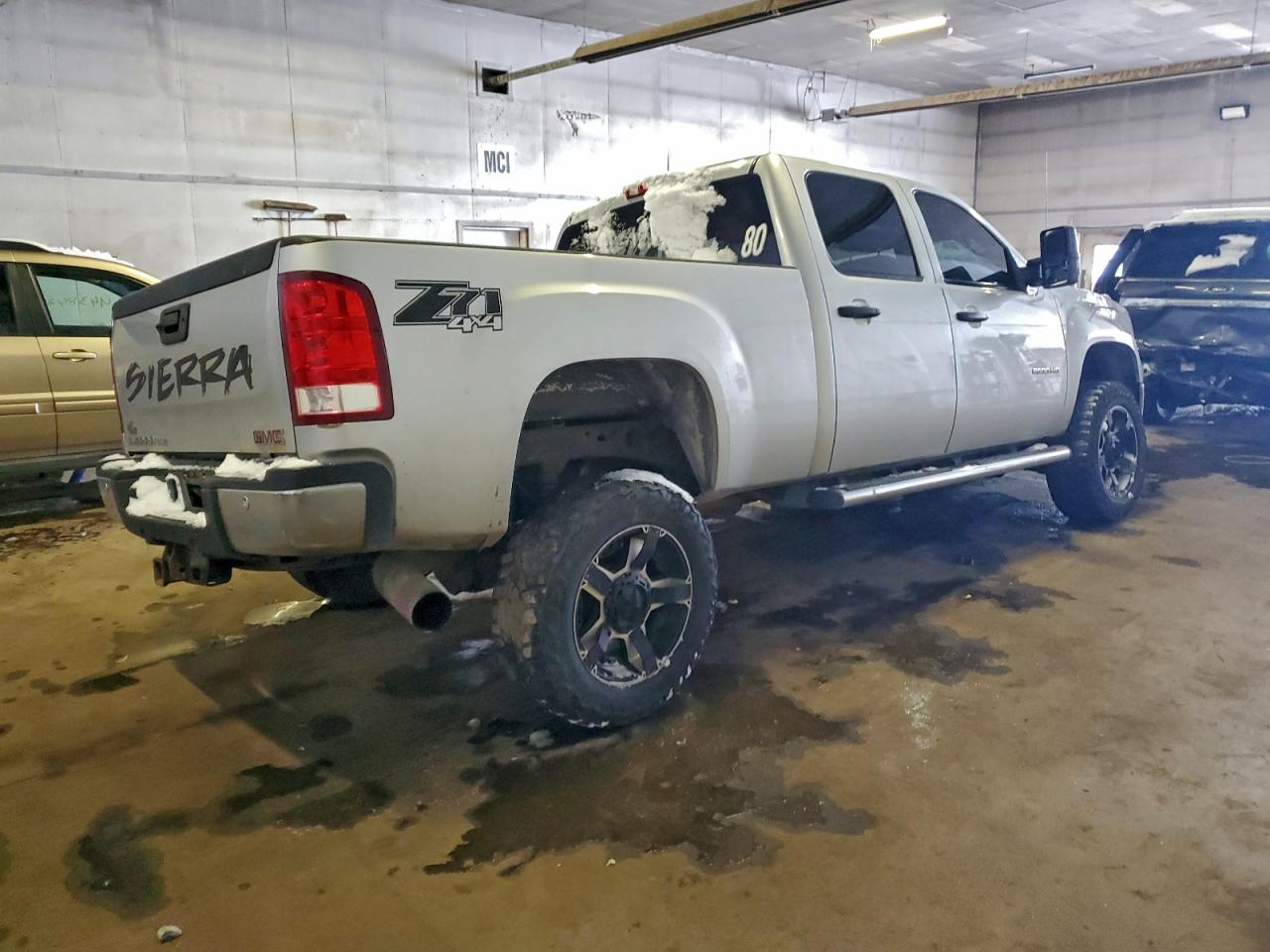 GMC Sierra K2500 Sle Image 4