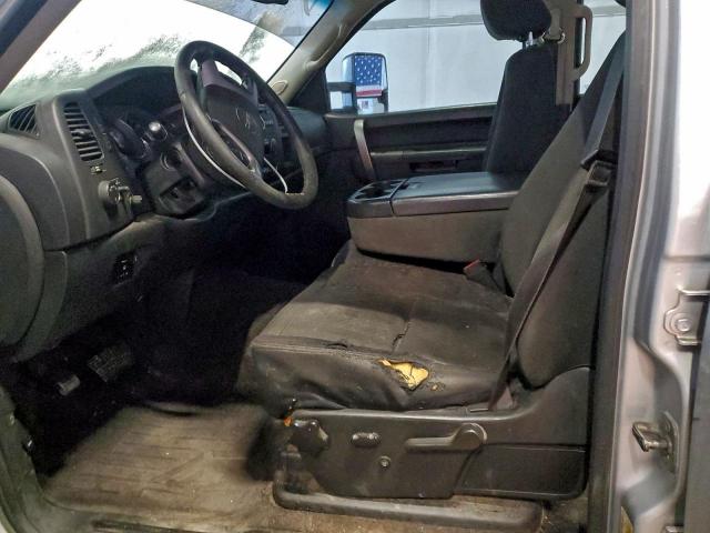 GMC Sierra K2500 Sle Image 10