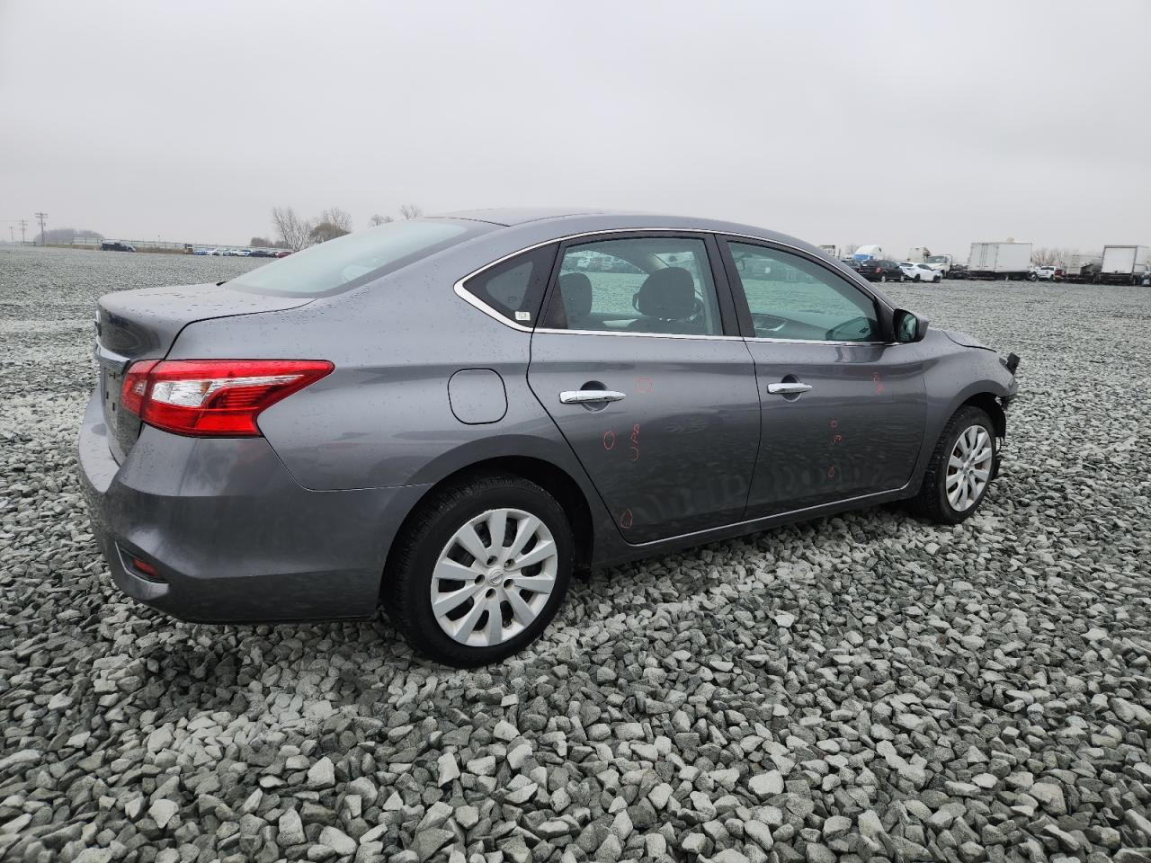 Nissan Sentra S Image 6