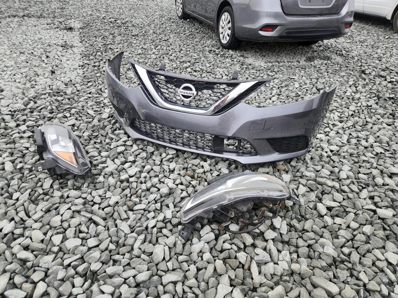 Nissan Sentra S Image 13