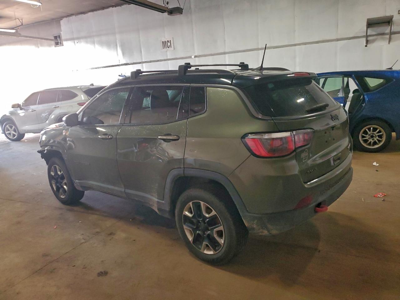 Jeep Compass Trailhawk Image 3