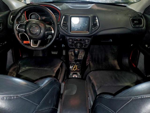 Jeep Compass Trailhawk Image 8