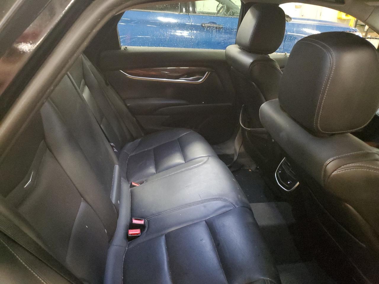 Cadillac XTS Luxury Image 10