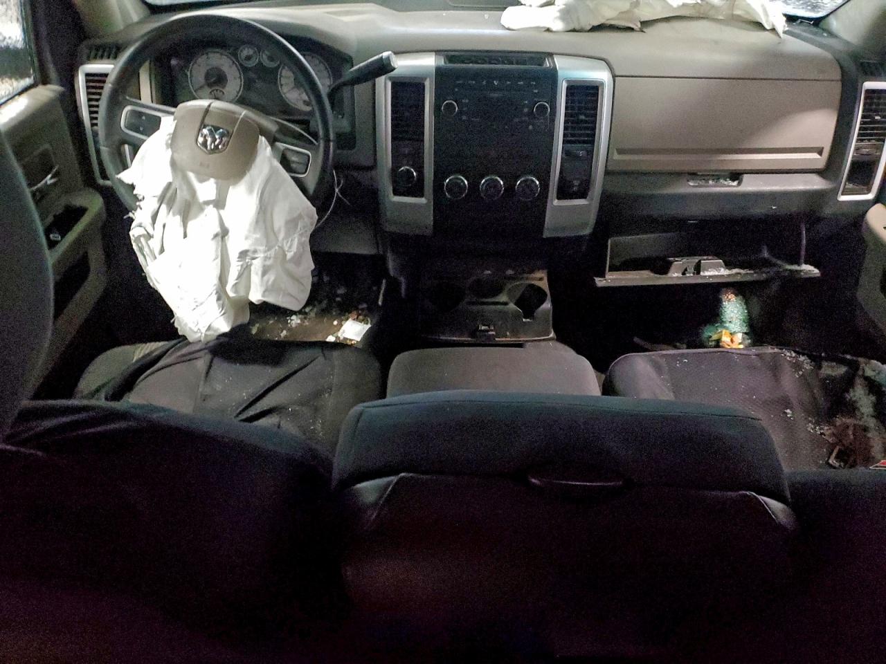 Dodge Ram 1500 Image 11