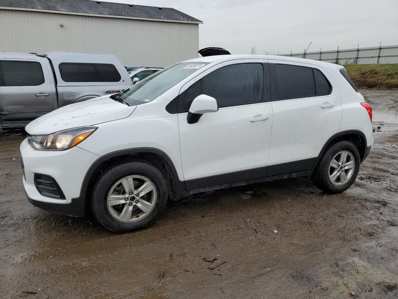 Chevrolet Trax Ls Image 1