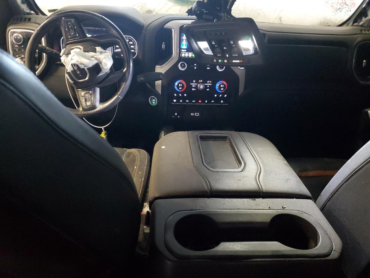 GMC Sierra K3500 At4 Image 8