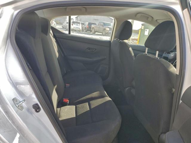 Nissan Sentra S Image 11