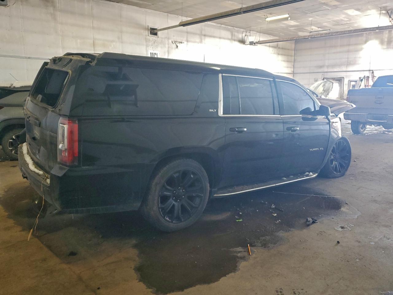 GMC Yukon K1500 Slt Image 6