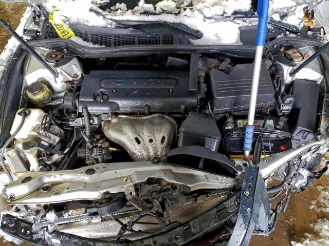 Toyota Camry Base Image 5