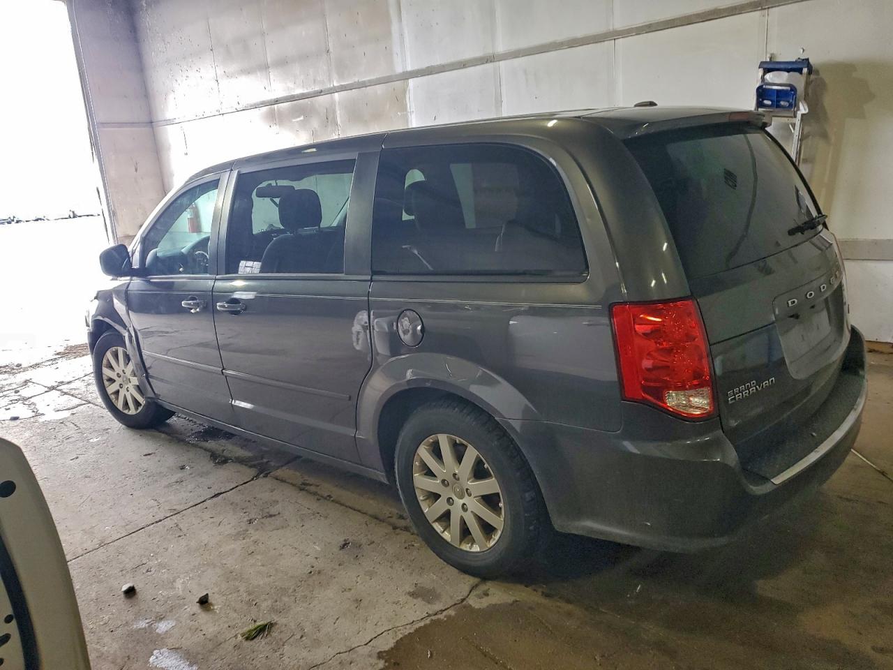 Dodge Caravan Se Image 2