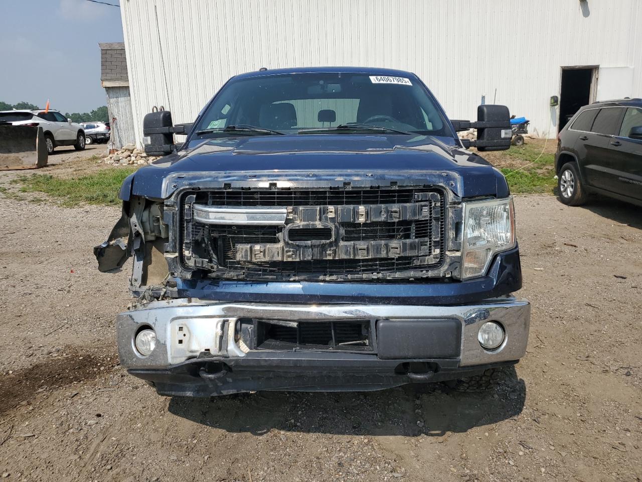 Ford F-150 Supercrew Image 4