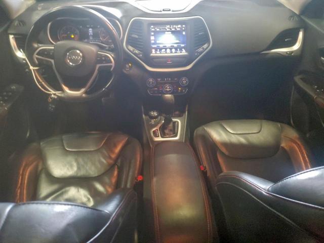 Jeep Cherokee Trailhawk Image 8